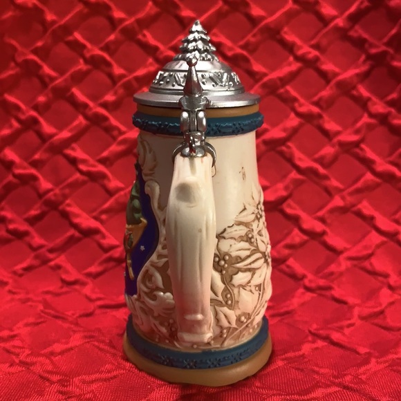 Beer Stein Ornament featuring Santa & Elf - Picture 5 of 7